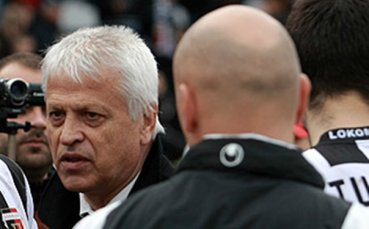 Любе Спасов: Кой носи вина?