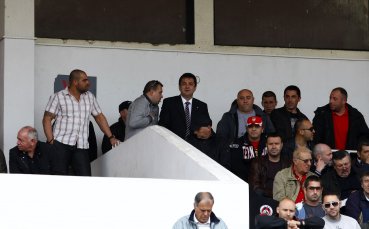Гигов поиска оставката на Джугански и съдийската комисия