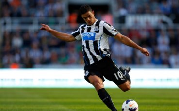 Нюкасъл без Бен Арфа срещу Арсенал