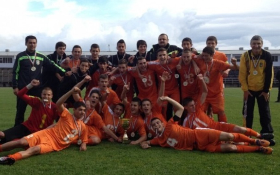 Младшата на Литекс взе Купата на БФС