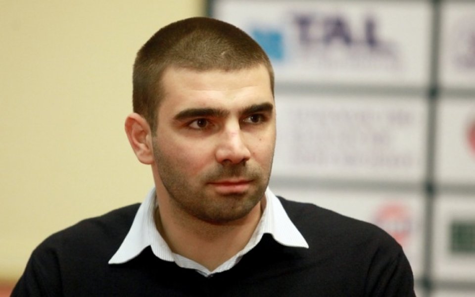 Владо Стоянов: На 90% сме шампиони, ЦСКА не мина центъра