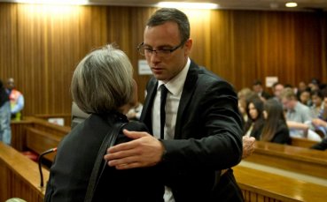 Пусториус продал къщата, в която е убил Стеенкамп