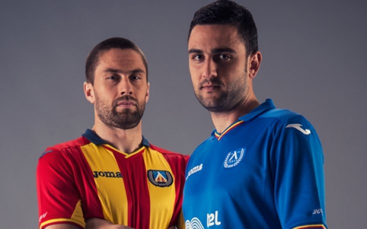 СНИМКИ: Левски представи юбилейните екипи