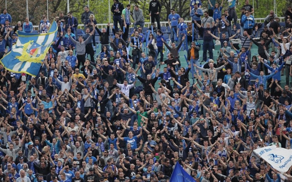 Сектор А е почти разпродаден, останаха покани от 50 лева