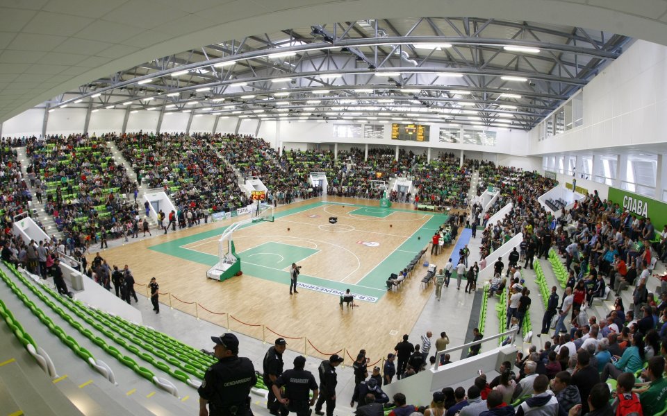 Волейболните национали ще радват феновете в Ботевград