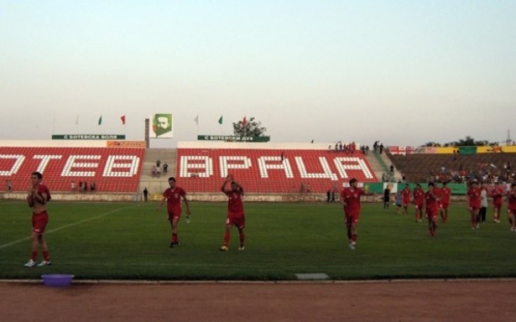 Шеф на Ботев Враца: Намерих куп фасове, оставени от отбора