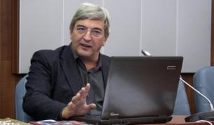 Проф. Александър Кьосев