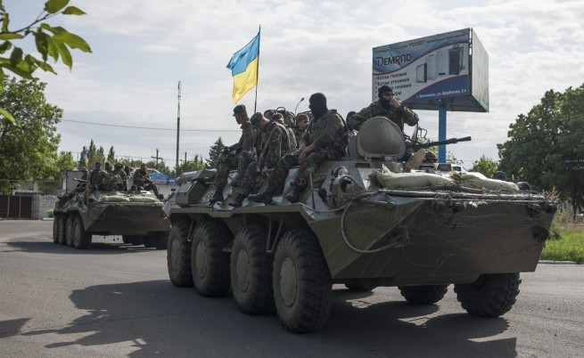 Руски танкове са навлезли в Украйна