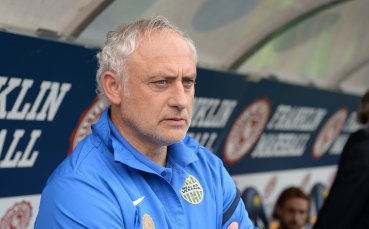 Мандорлини остава начело на Верона