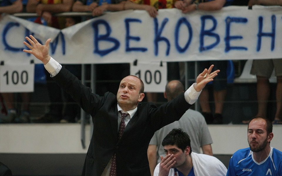 Тодор Стойков влиза в баскетболната управа