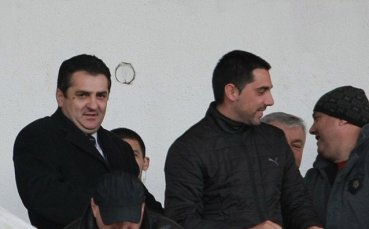 Чакат Гигов за среща с футболистите утре