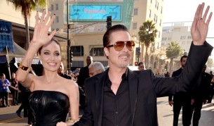 Джоли няма да разгласява подробности за развода