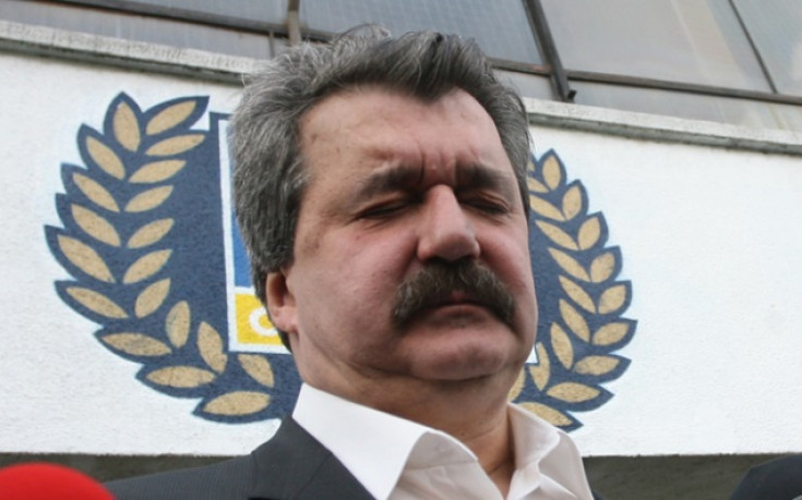 Батков: Нямам впечатления Пеевски да иска да купи Левски