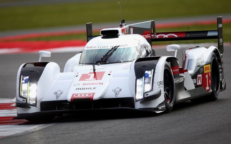 Дювал катастрофира тежко по време на тренировките