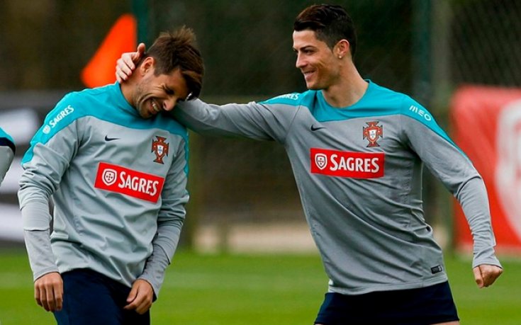 10 000 гледат трениращия Кристиано