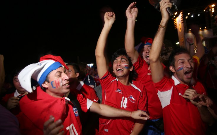 Чилийската радост след успеха над Австралия