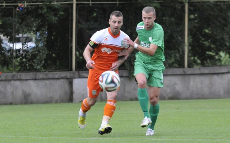 Балъков започна с поражение от Берое, макар в неофициален дебют