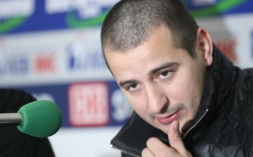 Любимецът на феновете на ЦСКА Янис Зику пое втородивизионния