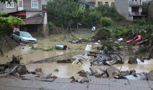 Остава бедствено положението във Велико Търново