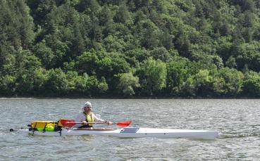 Времето измени плановете на писателя с каяка