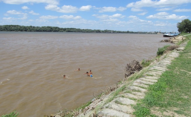 Река Дунав осъмна с кални води