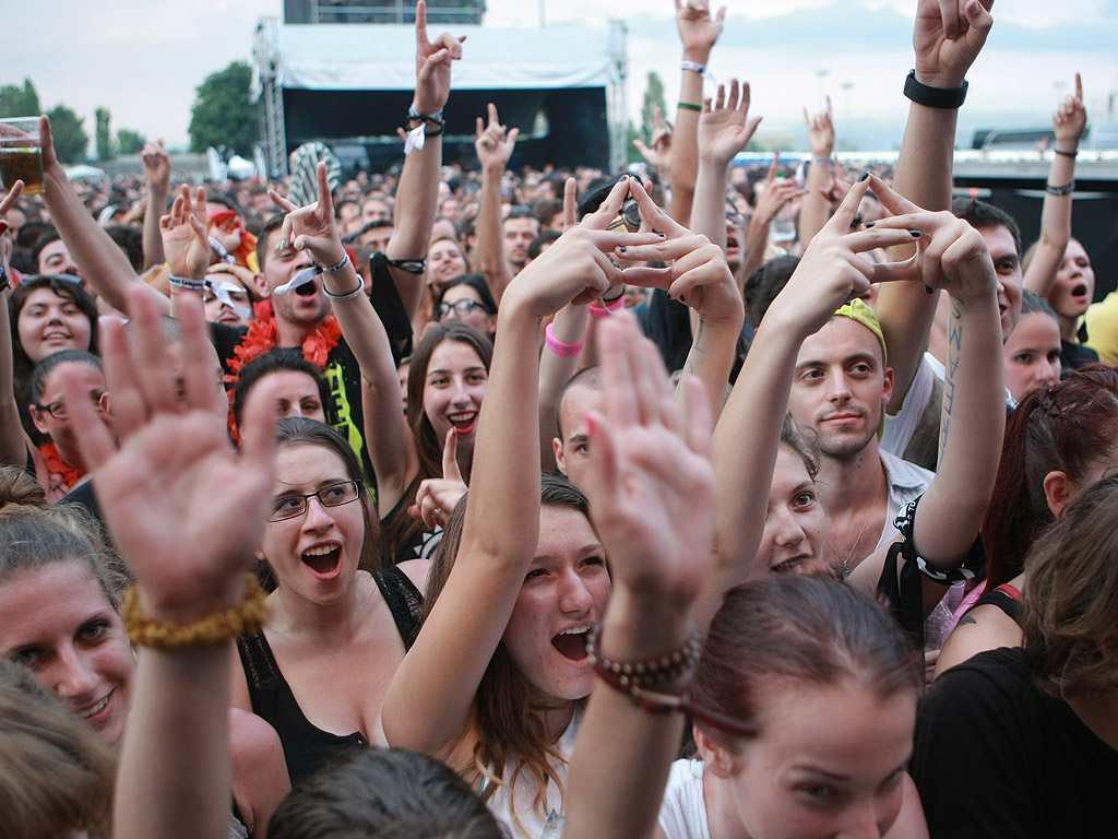 The Offspring live in Sofia Rocks 2014