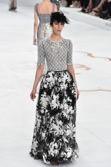 Карл Лагерфелд – креативен директор на Chanel, представи модните си виждания за сезон есен/зима 2014-2015 по време на Седмицата на модата в Париж