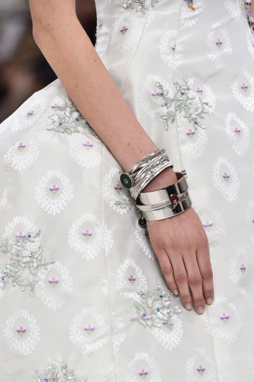 Мода от друго измерение - снимка 14