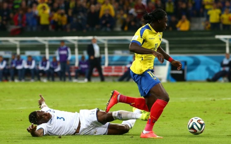 Еспаньол подписа с еквадорски национал