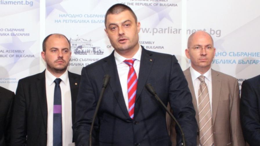 Бареков иска споразумение с ГЕРБ против ДПС