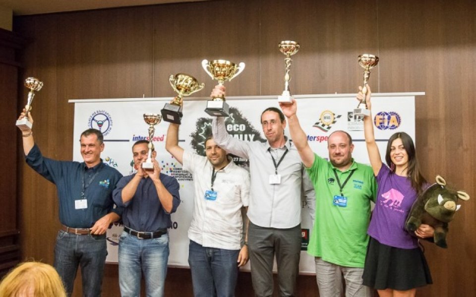 Българи спечелиха за първи път световното еко рали България