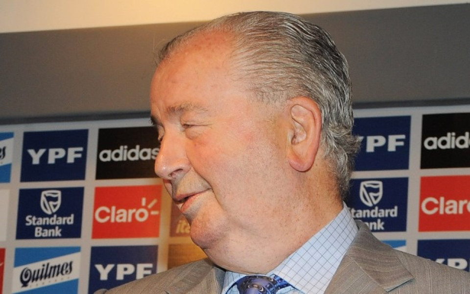 Президентът на аржентинския футбол почина