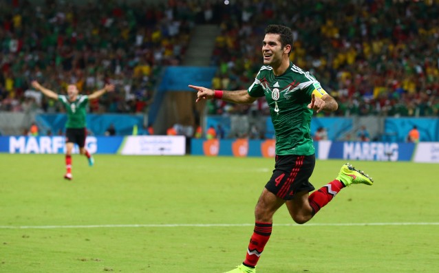 Легендарният мексикански футболист Рафаел Маркес попадна сред избраниците на селекционера