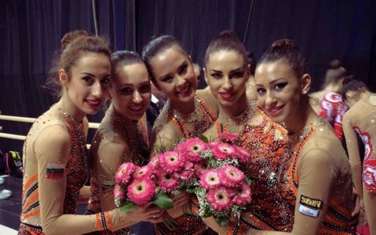 Грациите загряват за Световната купа в Арена Армеец