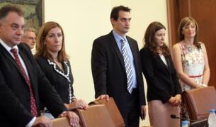 Министри са посочили несъвместимост с поста