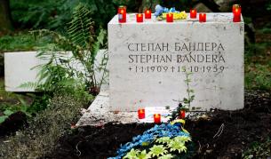 Поругаха гробa на Степан Бандера в Мюнхен