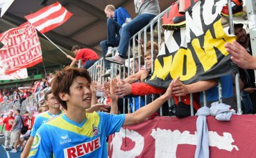 Кьолн впечатли с папагалски екип, харчи се като топъл хляб