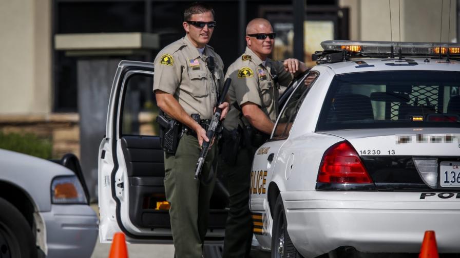 Полицията в Лос Анджелис арестува ученици, планирали масово убийство