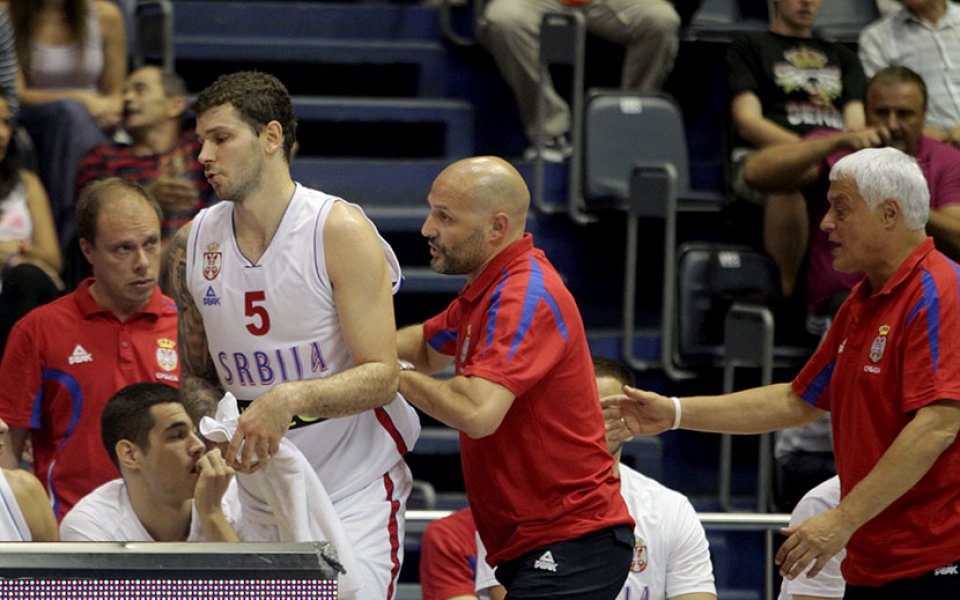 Изгониха сръбска звезда от националния по баскетбол