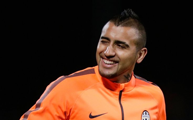 Юве твърдо не пуска Видал