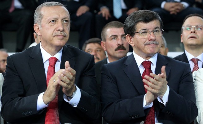 Ердоган и Давутоглу преди раздора