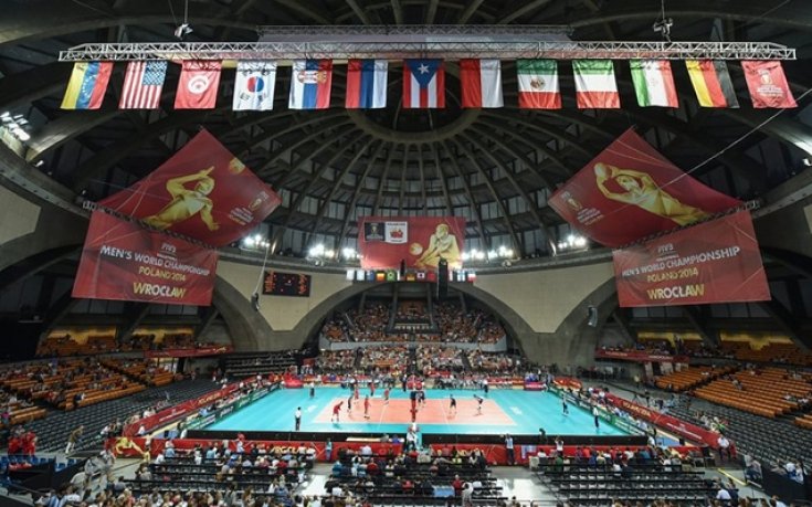 СНИМКИ: Аржентина стартира с успех в група А