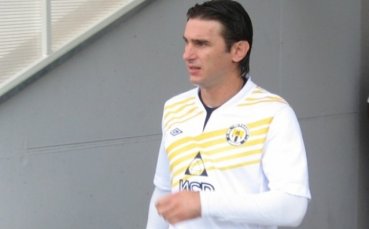 ЦСКА ще играе с Металург Донецк заради Велизар Димитров