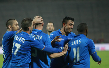 Антонио Аниете от Левски (срещу Локомотив Пд за 4:0)