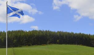 Шотландия вдъхнови и Кашмир