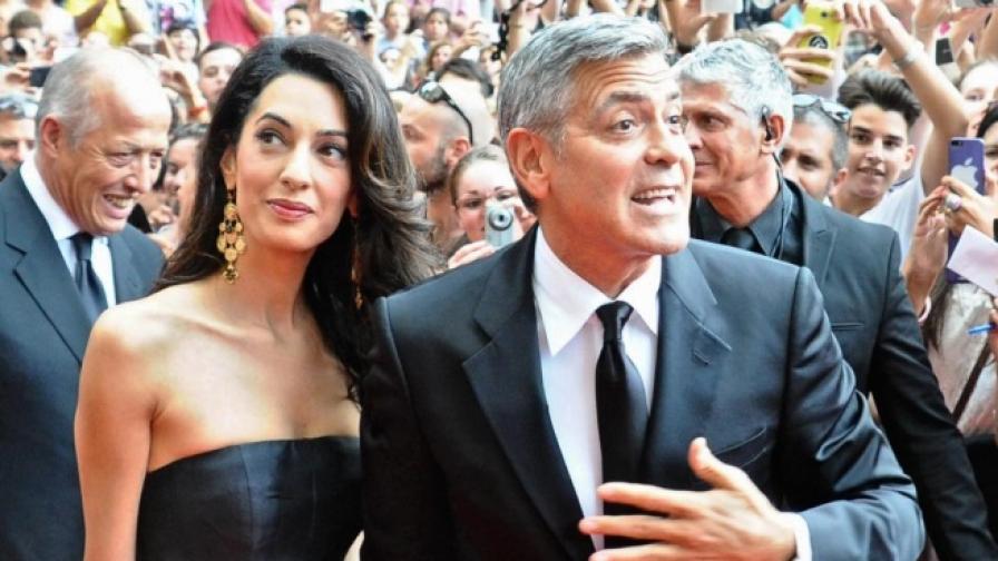 Сватбата на Клуни - с малко гости, но с много лукс