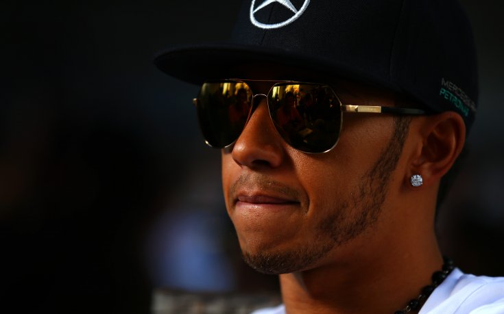 Хамилтън най-бърз във втората тренировка в Сочи