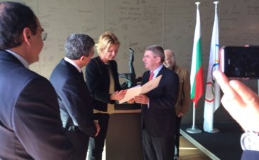 Стефка Костадинова се срещна с боса на МОК Томас Бах в Лозана