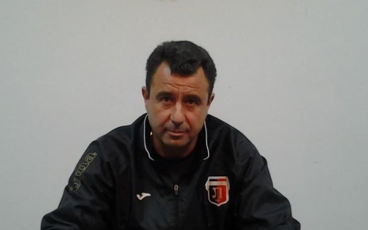 Петър Пашев: Теренът беше чудо, мач не трябваше да има