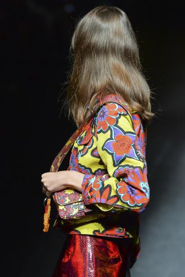 Цветя по роклите - снимка 13